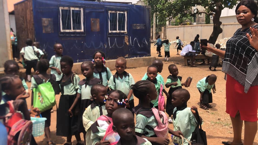 School outreach and supplies distribution to children